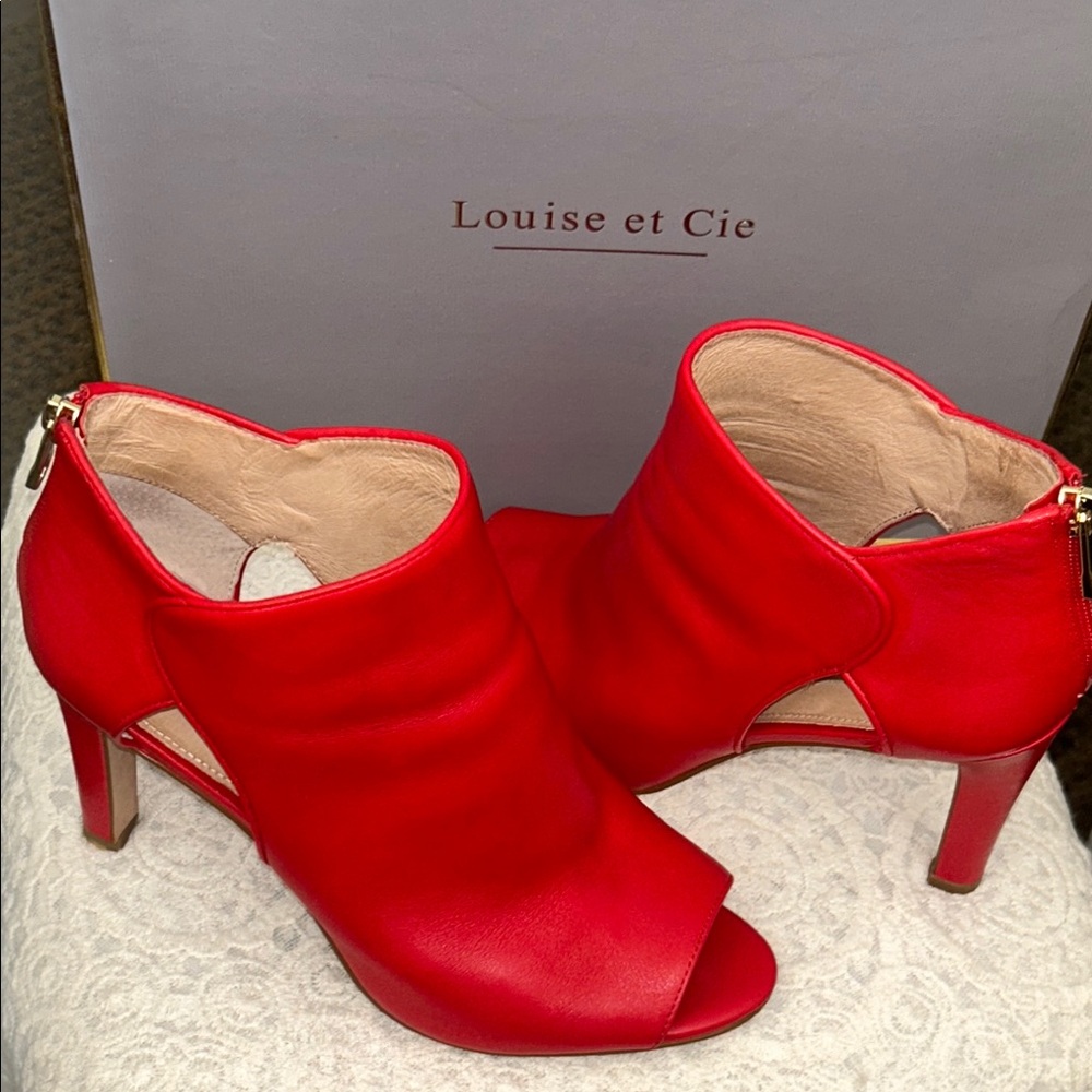 🌺Beautiful Louise et Cie Booties